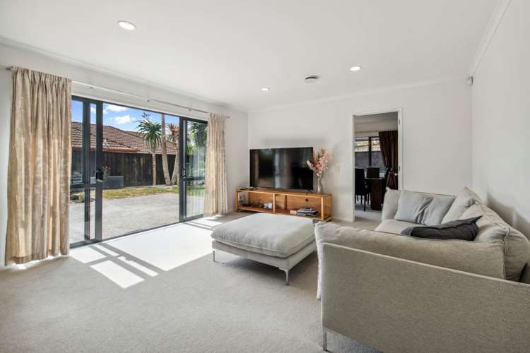 49 Carousel Crescent East Tamaki Heights_9