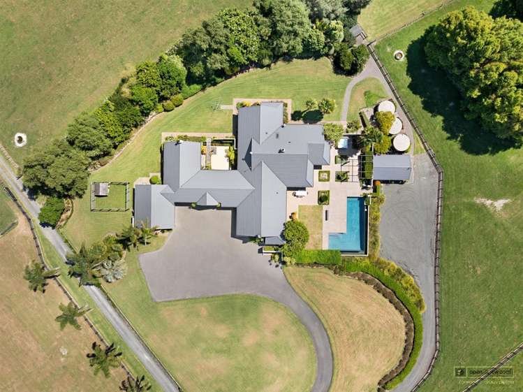 945 Kahikatea Flat Road Waitoki_45