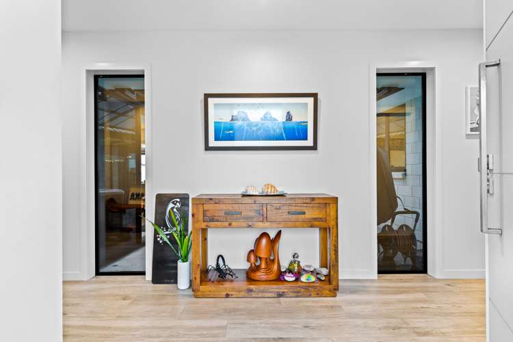 125 Marsden Bay Drive One Tree Point_12