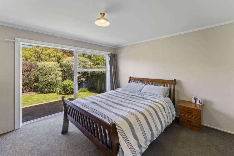 16 Collins Road Richmond_8