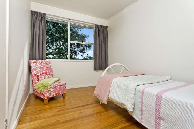 18 Fairdale Place Birkdale_11