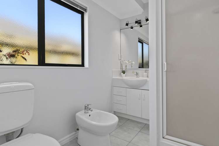 1 Pembroke Drive Bethlehem_11