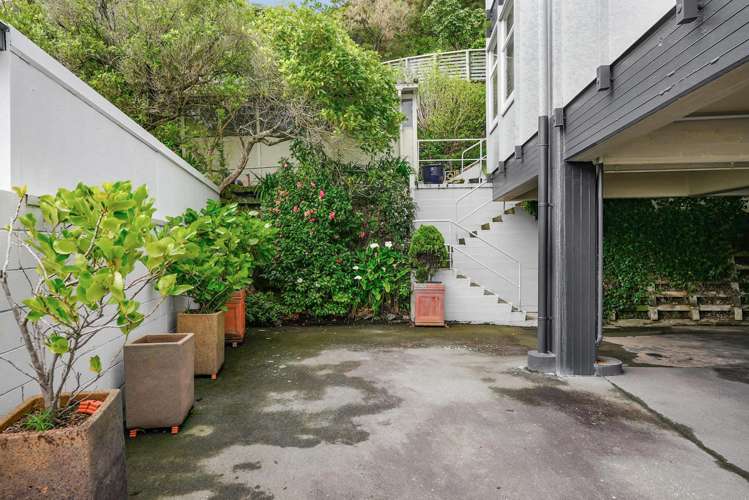 6/4 Gill Road Eastbourne_18