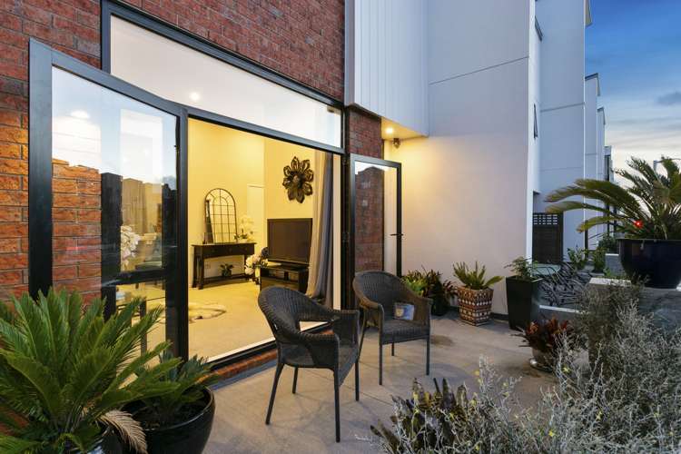 123 Hobsonville Point Road Hobsonville_1