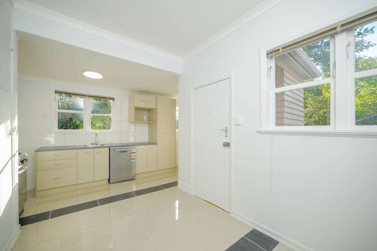 24 Tirotai Crescent Westmere_8