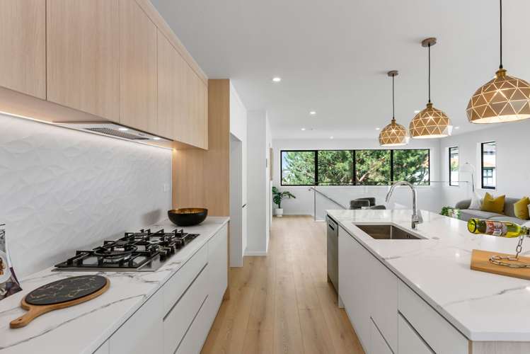 41 Pinecrest Drive Gulf Harbour_2