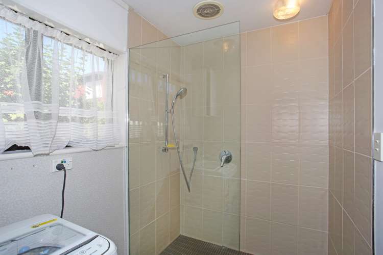 8 Godwit Place Waiuku_12