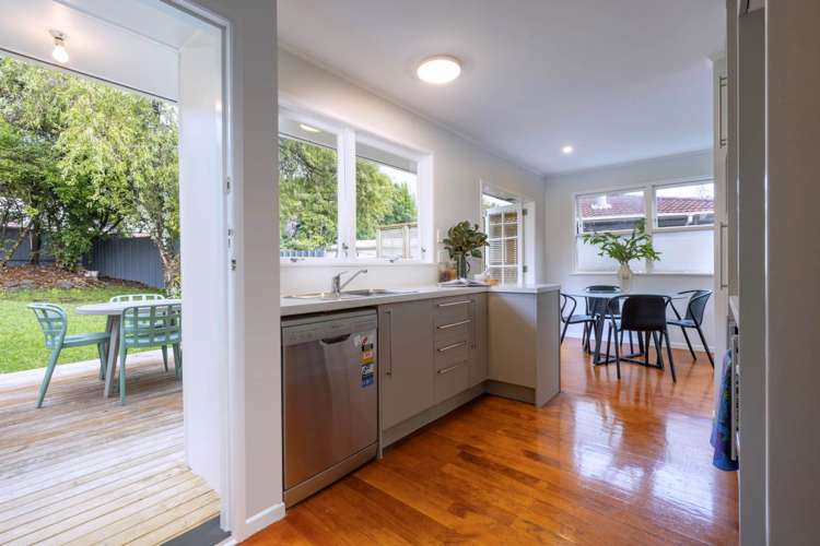 2 Pendlebury Street Green Bay_6