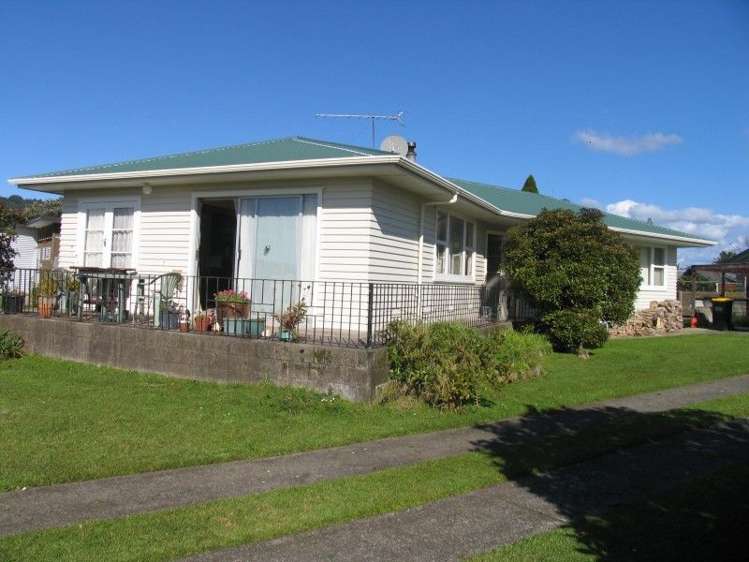 12 Sarah Avenue Whitianga_0