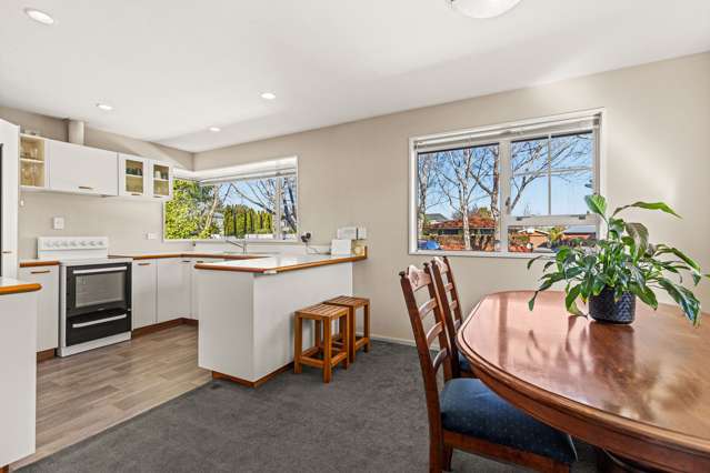 2/18 Barnes Road Redwood_2