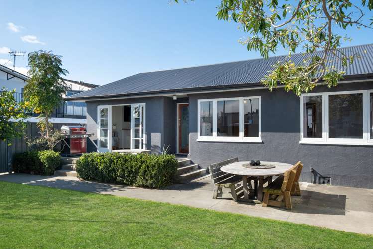 6 Lee Road Taradale_0