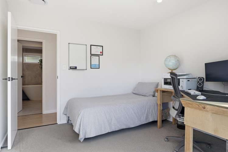 17 Waiwera Road Waiwera_14