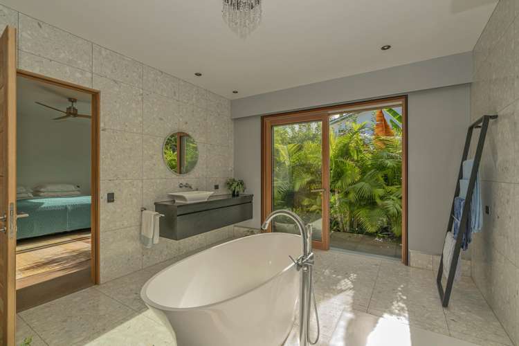 6 Robinson Road Whitianga_24