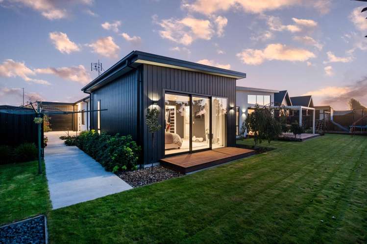 3 Veuve Drive Lincoln_31