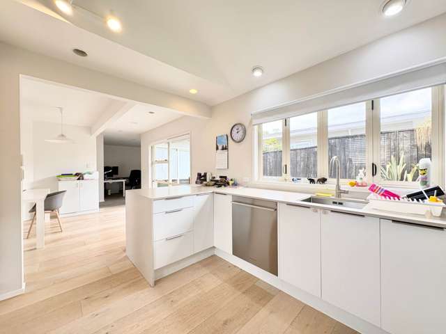 125A St Johns Road St Johns_2