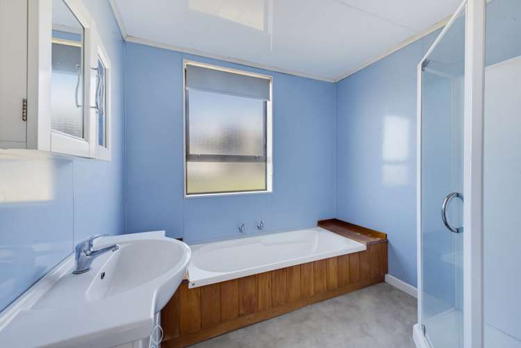 59 Cloten Road Stratford_17