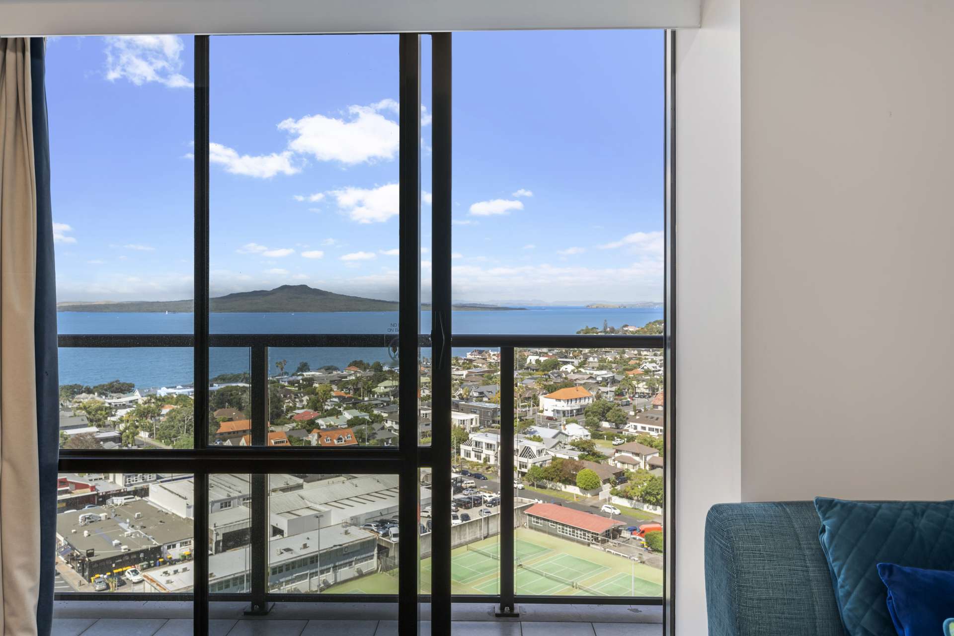 9-17 Byron Avenue Takapuna_0