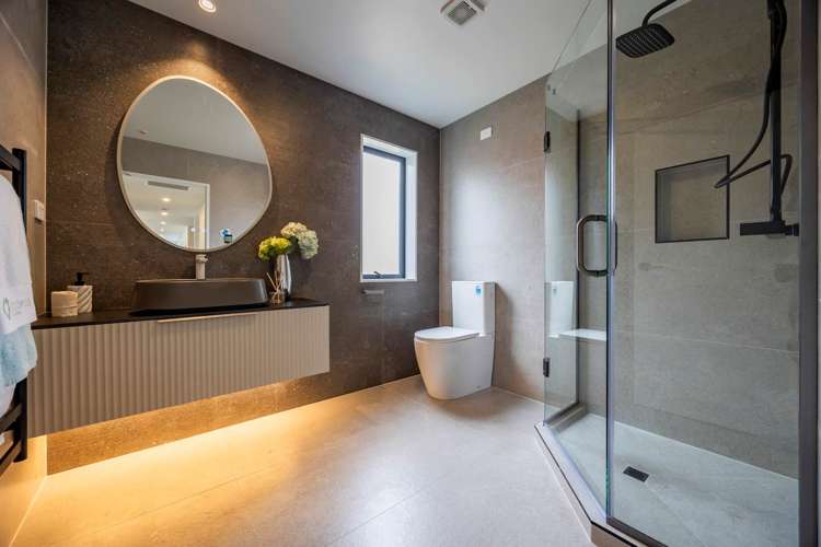 124 Greenhithe Road Greenhithe_24