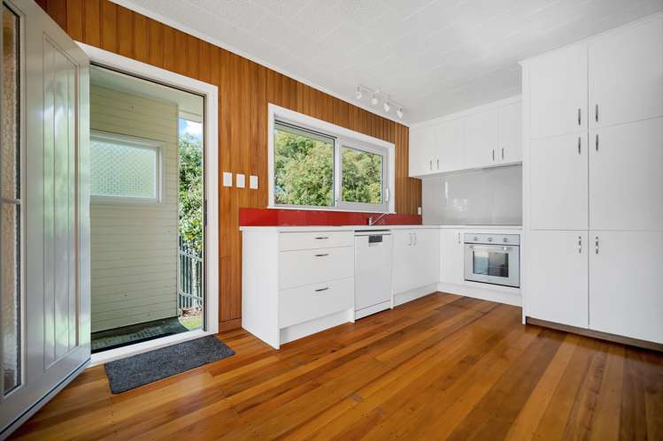 15 Shelley Crescent Stoke_5