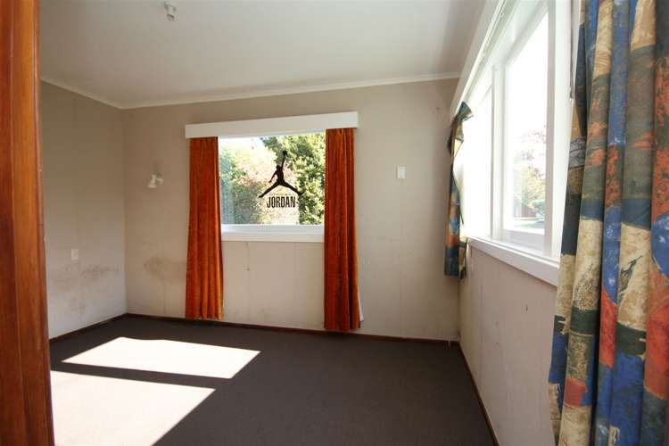 1 Queen Street Waihi_20