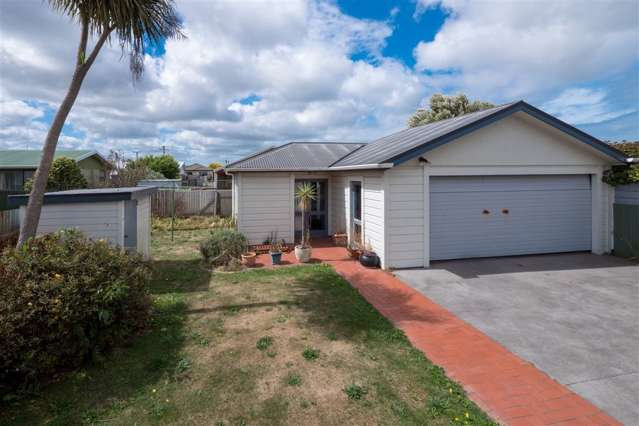 70 Disraeli Street Hawera_1