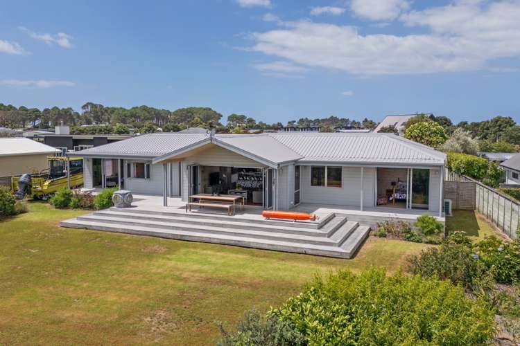 132 Harbour Drive Matarangi_2