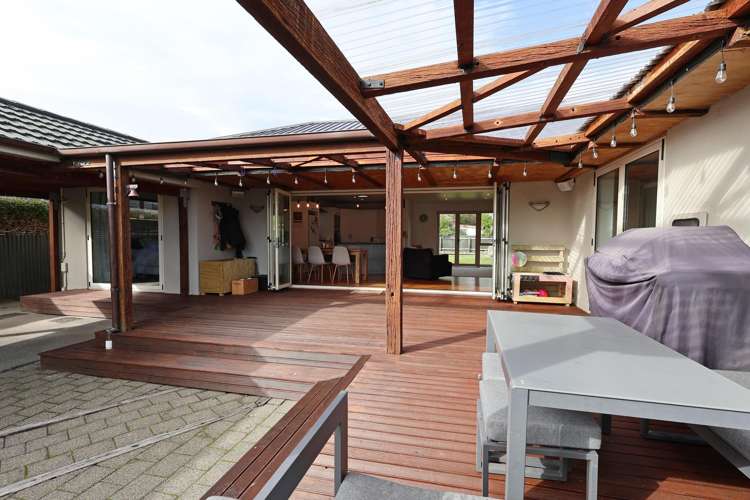 91 Catherine Street Windsor_35