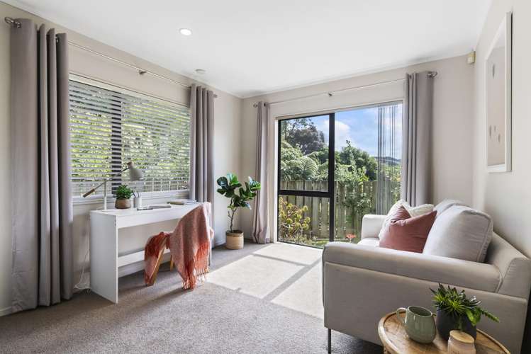 111 Churton Drive Churton Park_10
