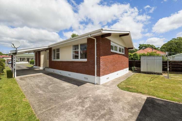 10 Thorp Street Paeroa_15