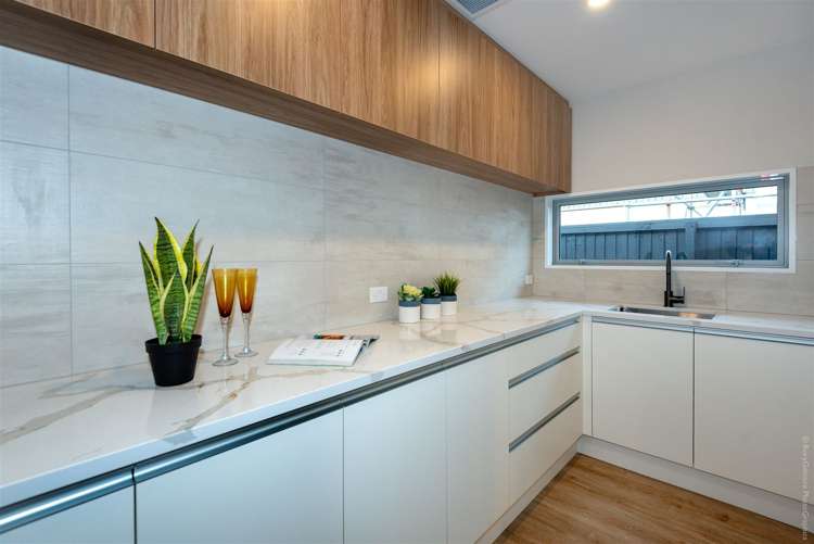 75 Halpin Drive Lincoln_10