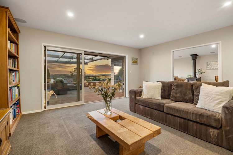 132 Dormer Road Waitoki_12