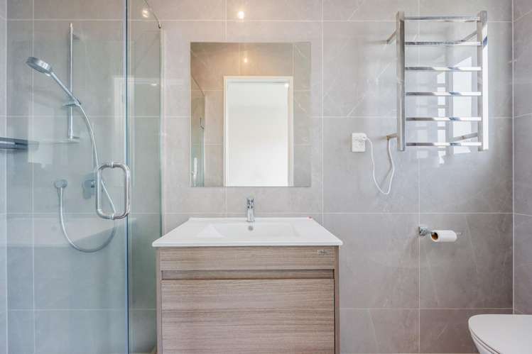 33 Woodridge Drive Stanmore Bay_13