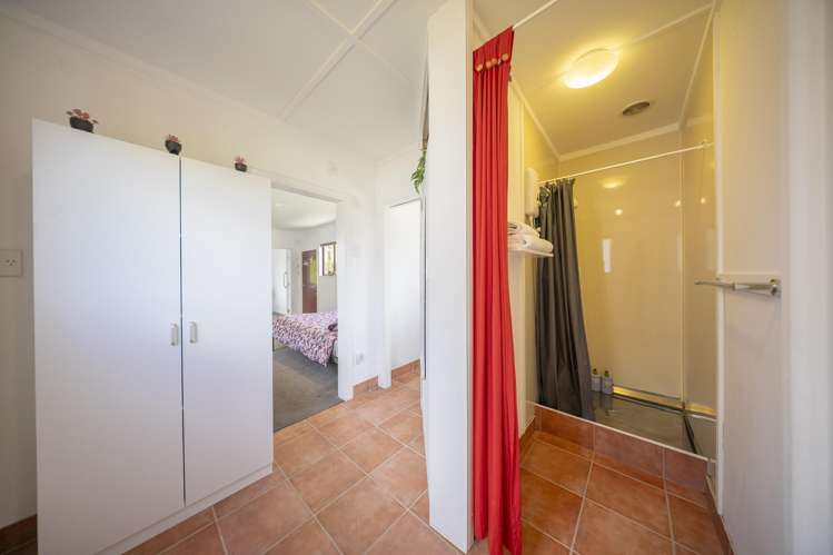 13 View Street Manapouri_18