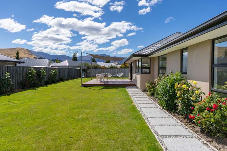 13 Judge and Jury Drive Lake Hayes Estate_1