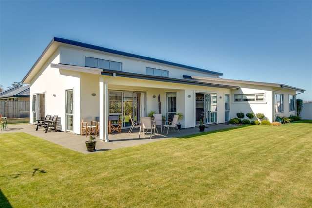 69 Huntingdon Drive Rangiora_1