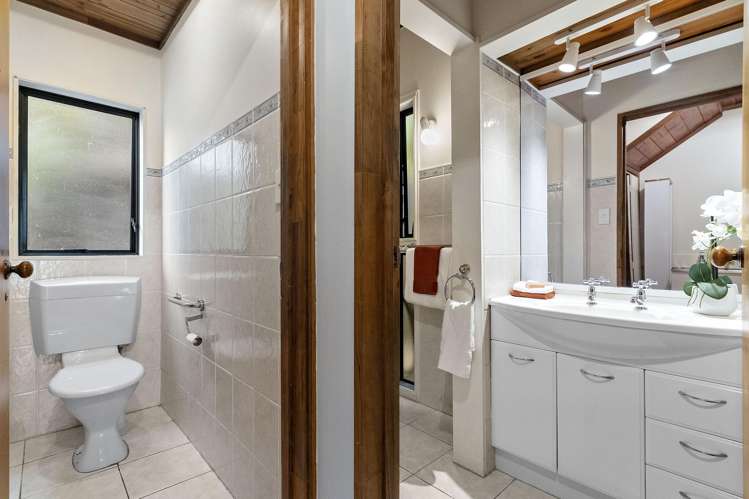 45 Rosecamp Road Beach Haven_8