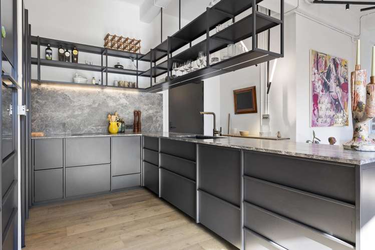 7G/22 Emily Place_5