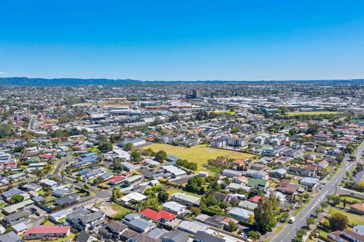 2/75 Taylor Street Blockhouse Bay_15