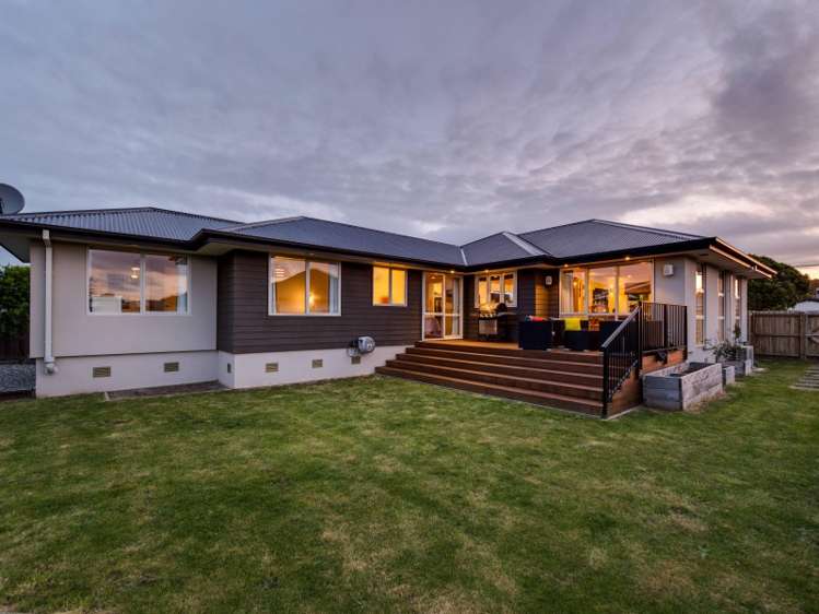 369 Pine Avenue South New Brighton_12