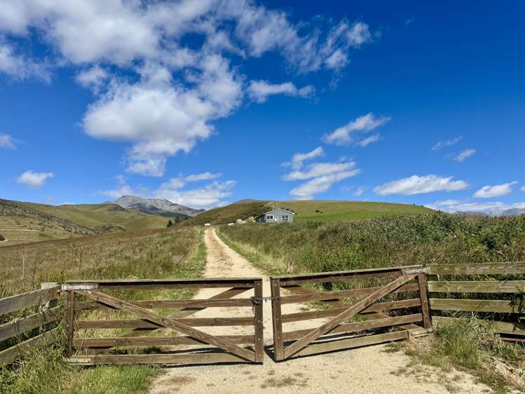 66 Cricklewood Rise_2