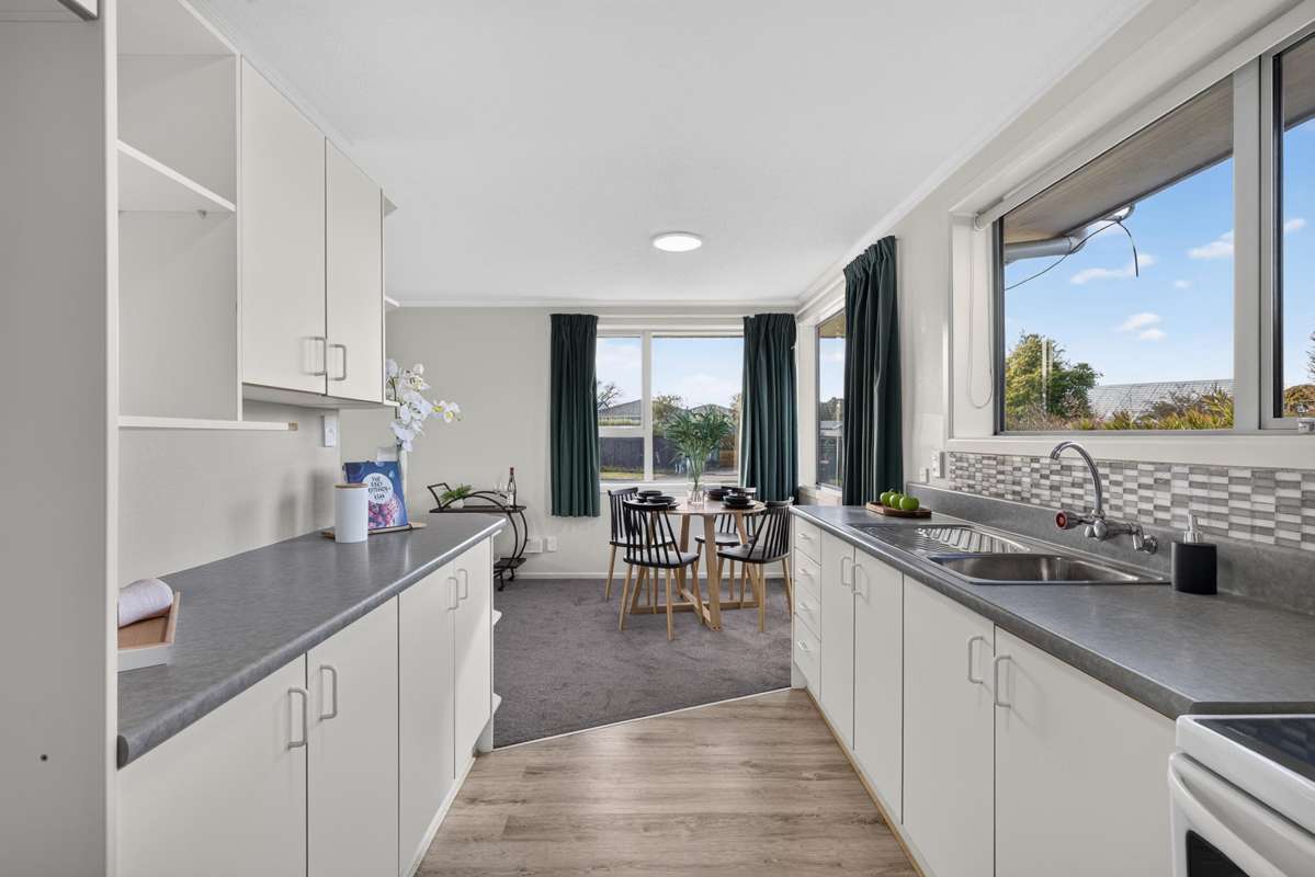 3 Royal Park Drive_4