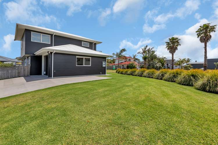 11 Aarts Place One Tree Point_23