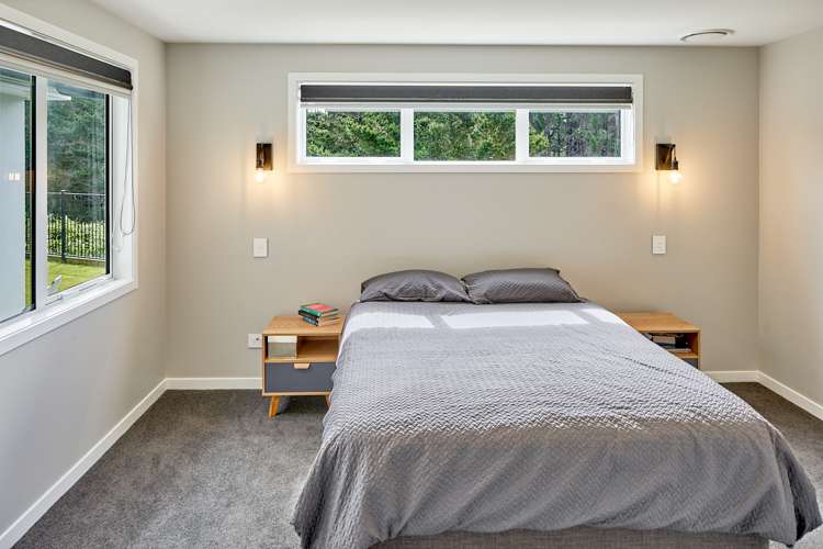 8 Prestbury Grove Churton Park_13