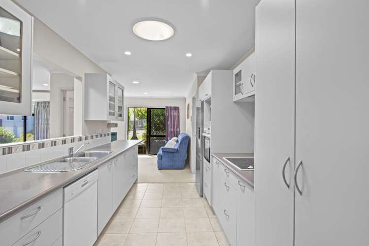 8 Jelas Road Red Beach_8