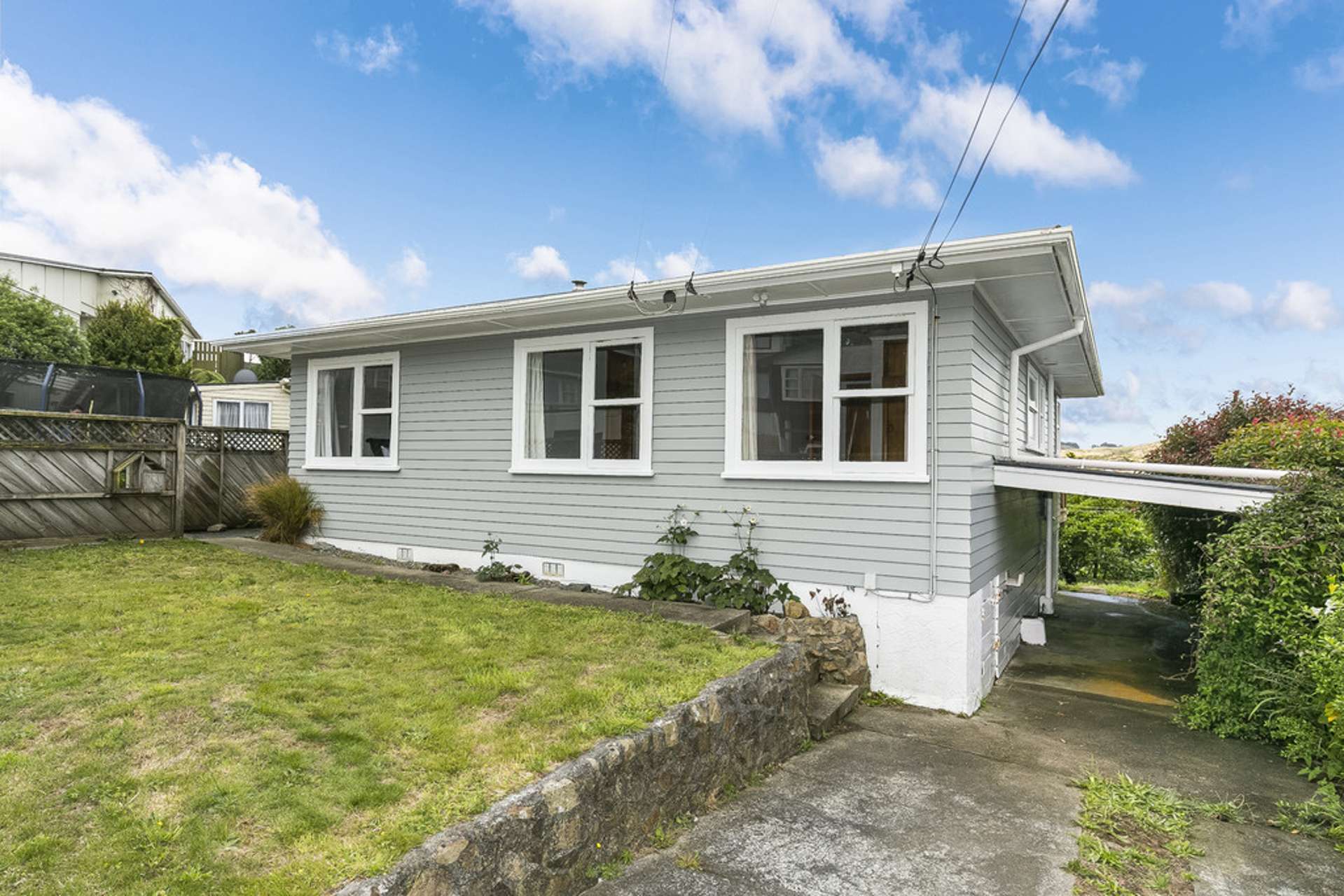 24 Kahikatea Grove Paparangi_0