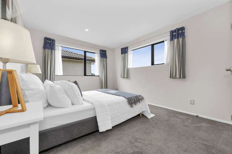30 Rosewell Crescent Flat Bush_19