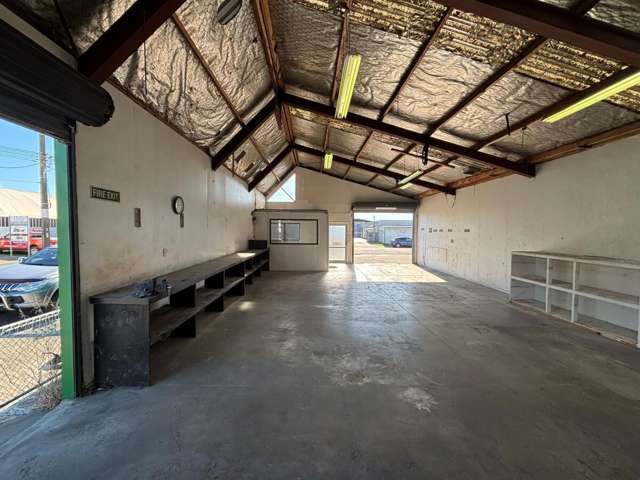 1/10 Thorn Place Onekawa_3