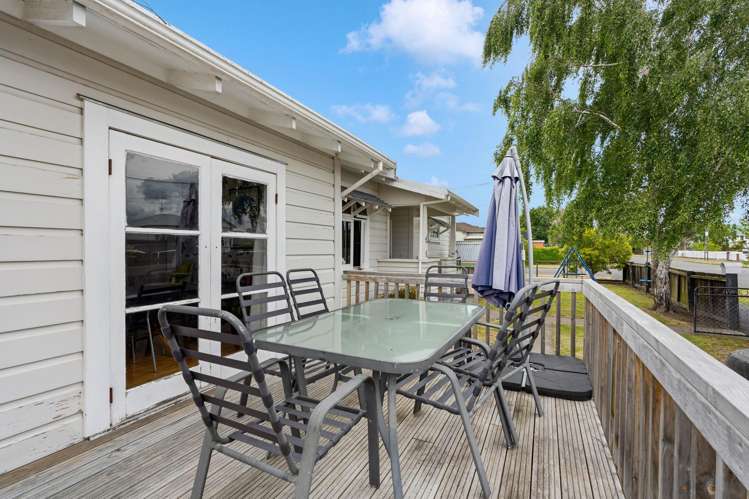 10 Jeans Street Masterton_18