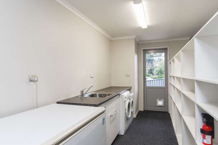 4 Sretlaw Place Brockville_25