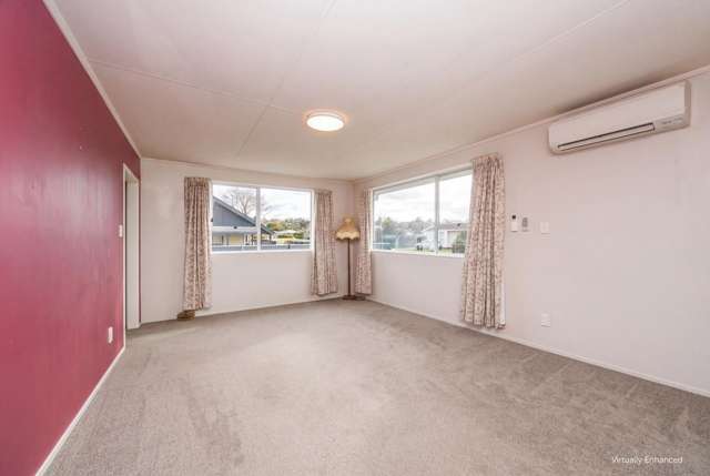 29 Ferndale Place Feilding_3